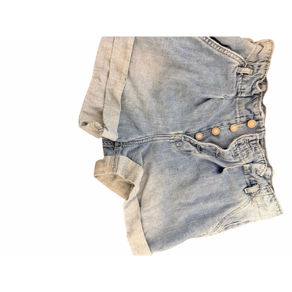 Hollister Size 9/29 Women’s Ultra High-Rise Denim Shorts Button Fly Light Wash